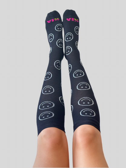 Vix Simple Smiley Black and White Bamboo Compression Pointed  Leg